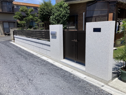 外構工事(門柱、石塀)